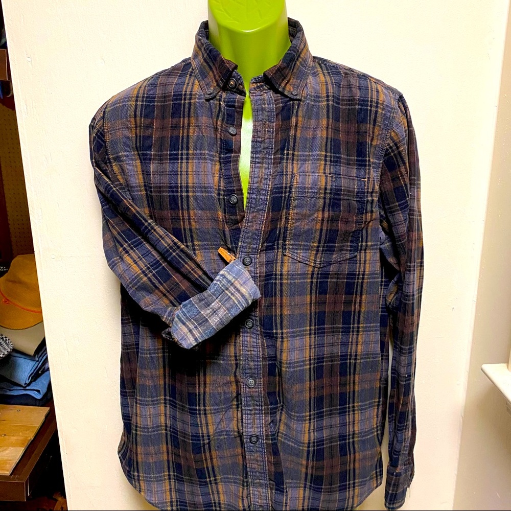 North River “felt like” button up shirt.